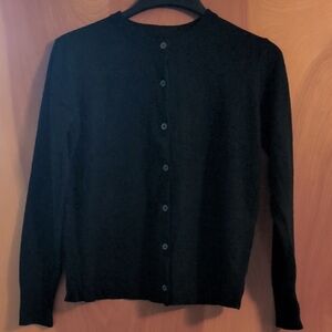 Classic Black Women's Sweater NWOT